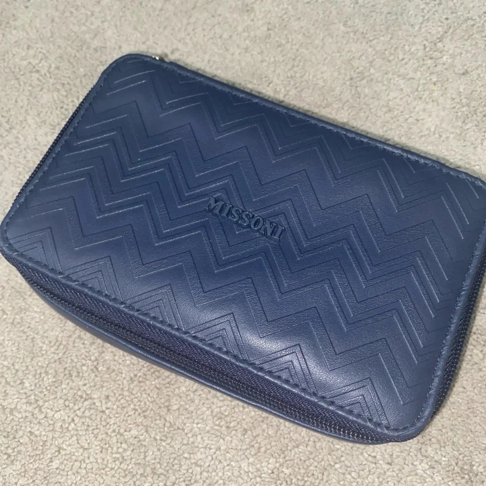 Missoni Brand For Delta Cosmetics Makeup Travel Case Navy‎ Blue